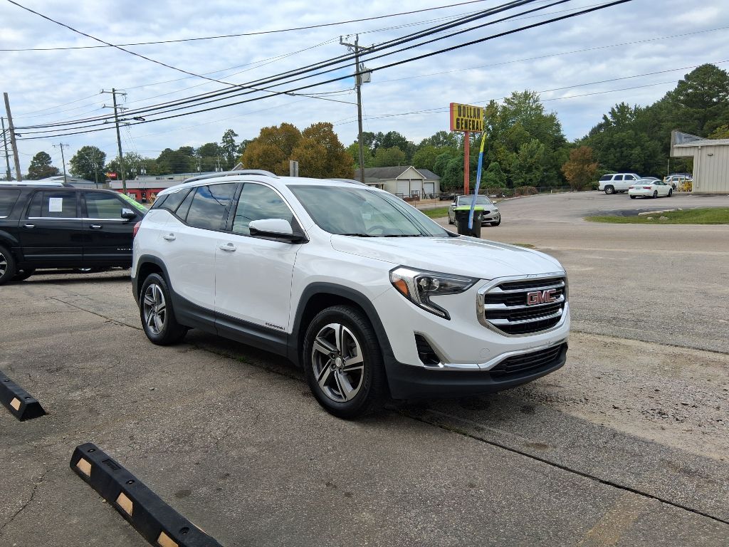Photo 6 of this GMC TERRAIN
