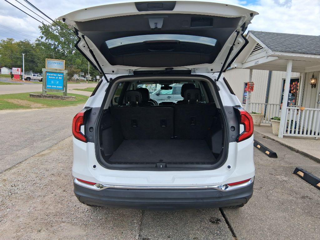 Photo 17 of this GMC TERRAIN