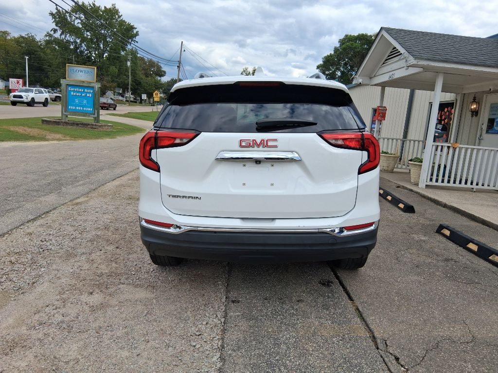 Photo 7 of this GMC TERRAIN