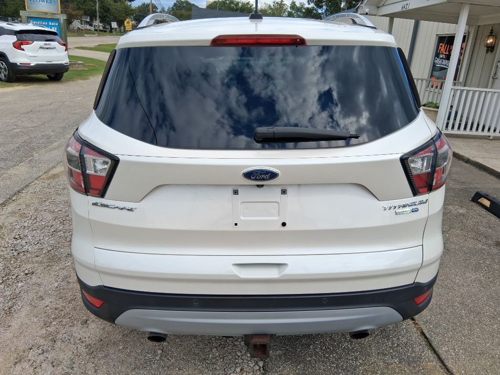 Photo 8 of this FORD ESCAPE