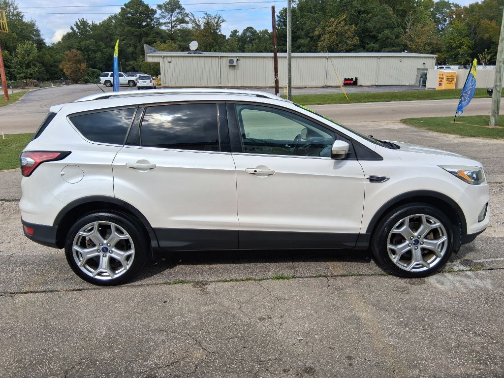 Photo 3 of this FORD ESCAPE
