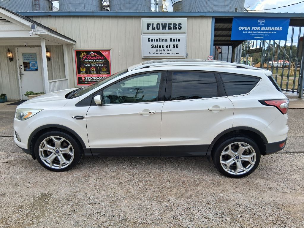 Photo 6 of this FORD ESCAPE