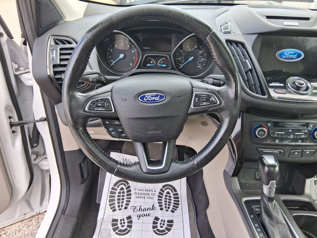 Photo 14 of this FORD ESCAPE