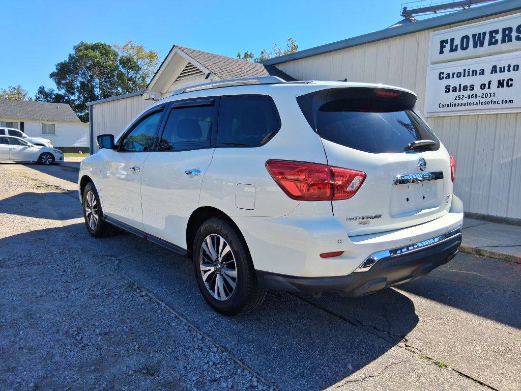 Photo 20 of this NISSAN PATHFINDER