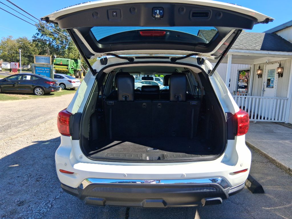 Photo 9 of this NISSAN PATHFINDER