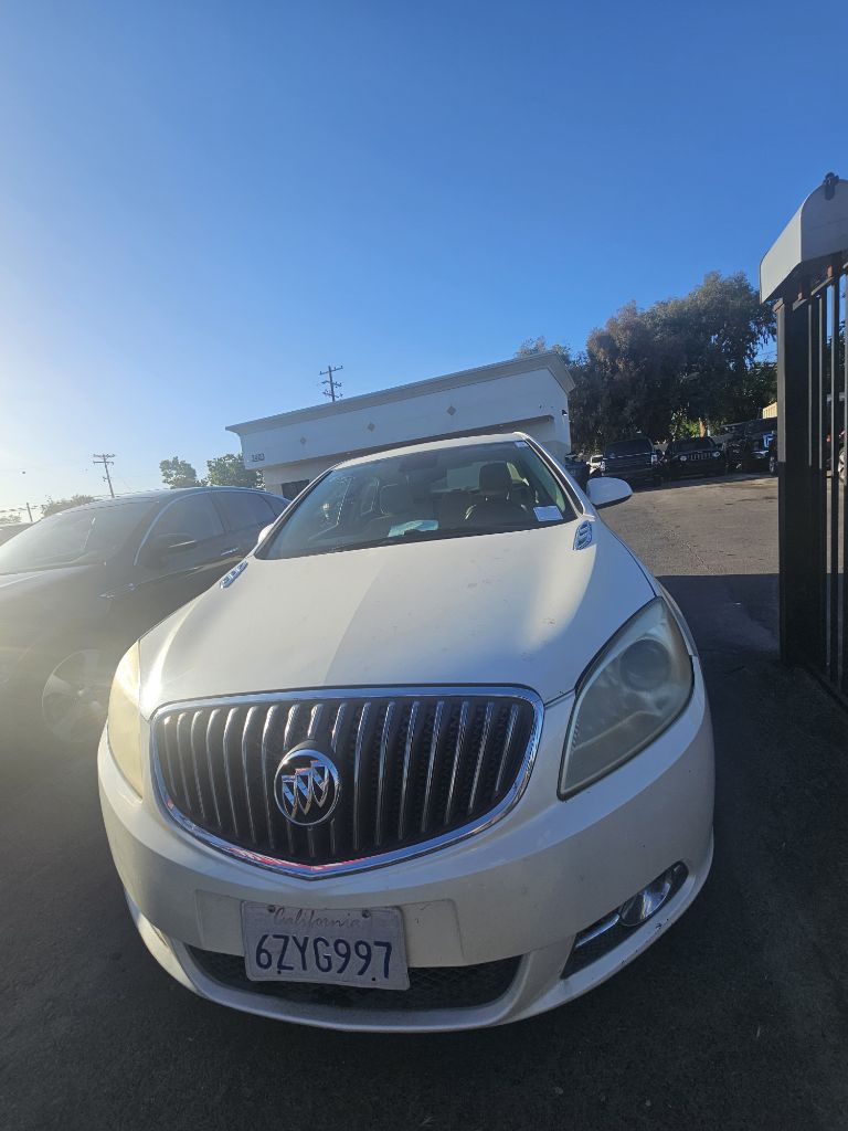 White 2013 Buick Verano FWD Sedan Front-Wheel Drive Automatic
