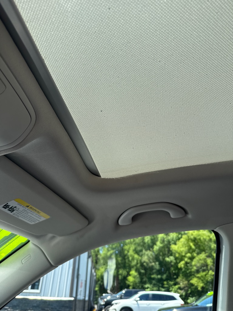 Photo 17 of this VOLKSWAGEN TIGUAN