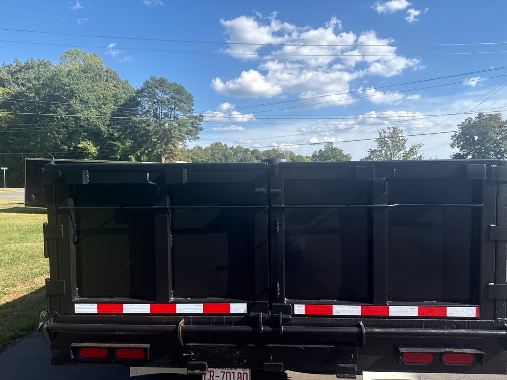 Photo 5 of this TEXAS BRAGG DUMP TRAILER