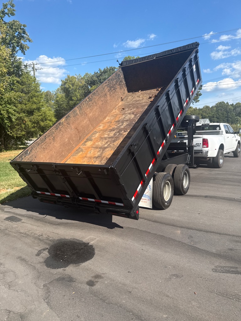 Photo 15 of this TEXAS BRAGG DUMP TRAILER