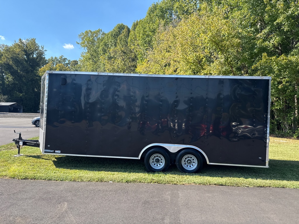 2023 FREEDOM 20FT ENCLOSED