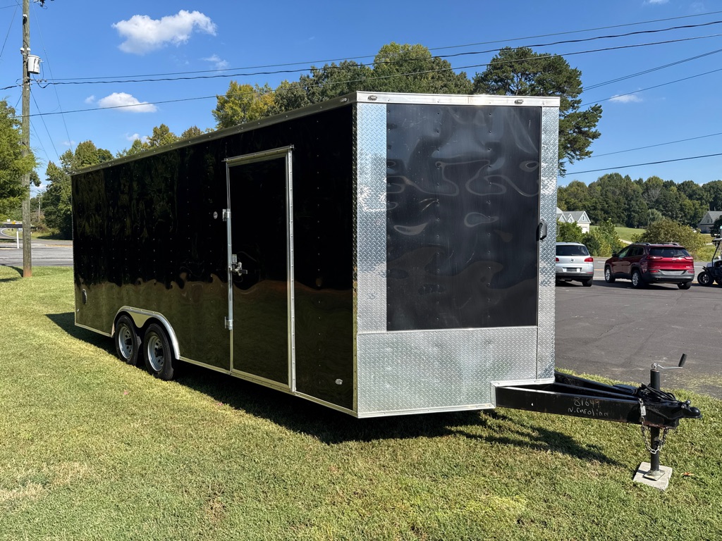 Photo 5 of this FREEDOM 20FT ENCLOSED