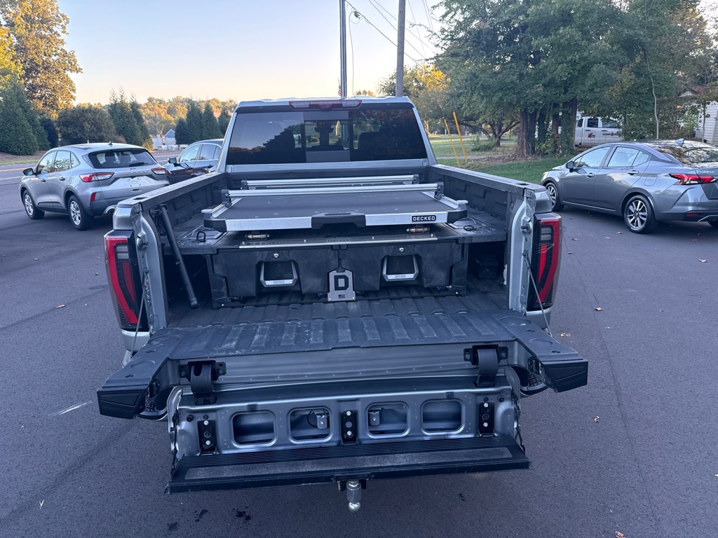 Photo 7 of this GMC SIERRA 2500HD