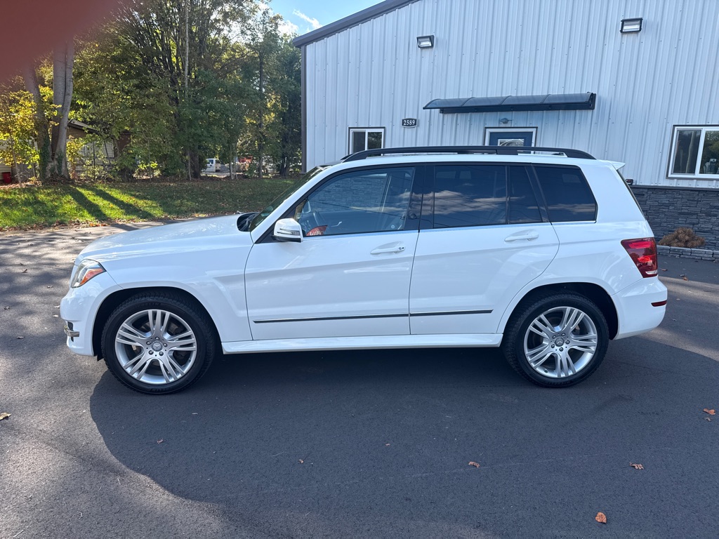 Photo 5 of this MERCEDES-BENZ GLK
