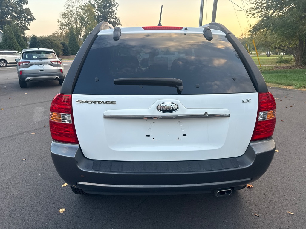 Photo 8 of this KIA SPORTAGE