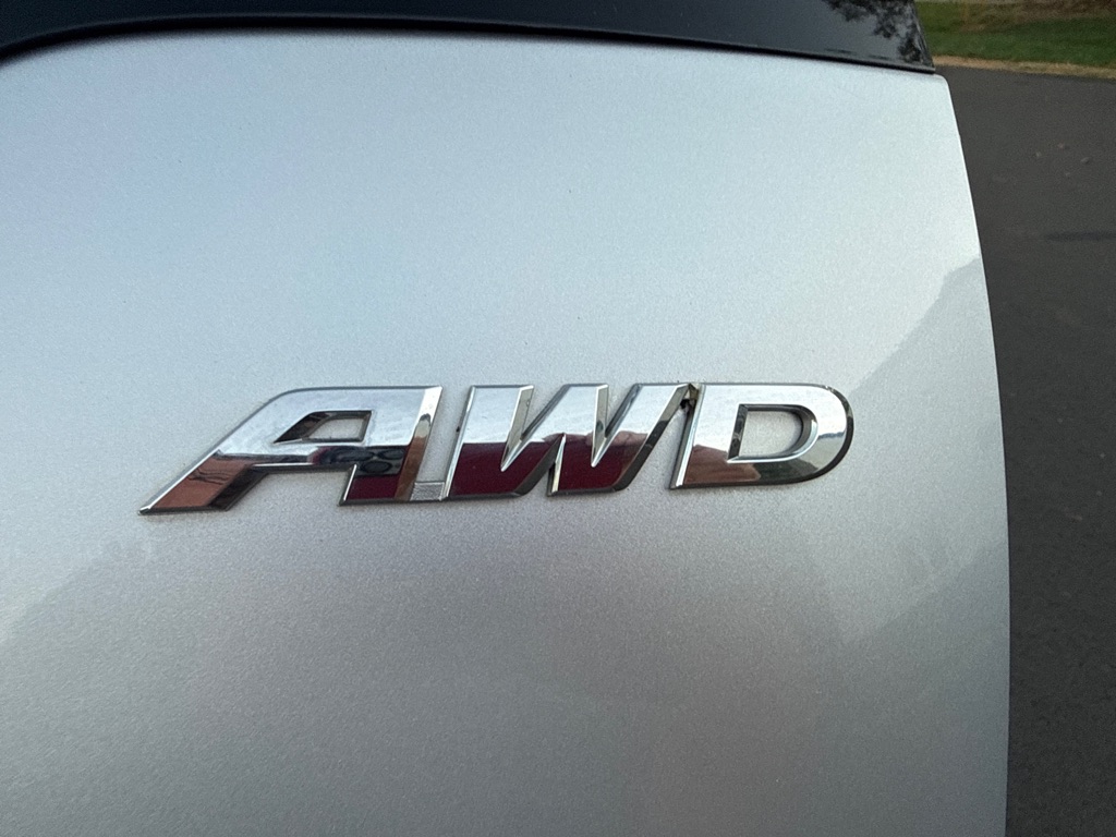 Photo 19 of this HONDA CR-V