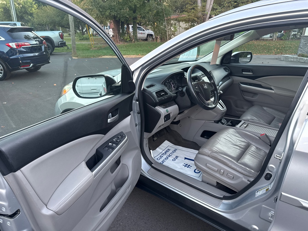 Photo 10 of this HONDA CR-V