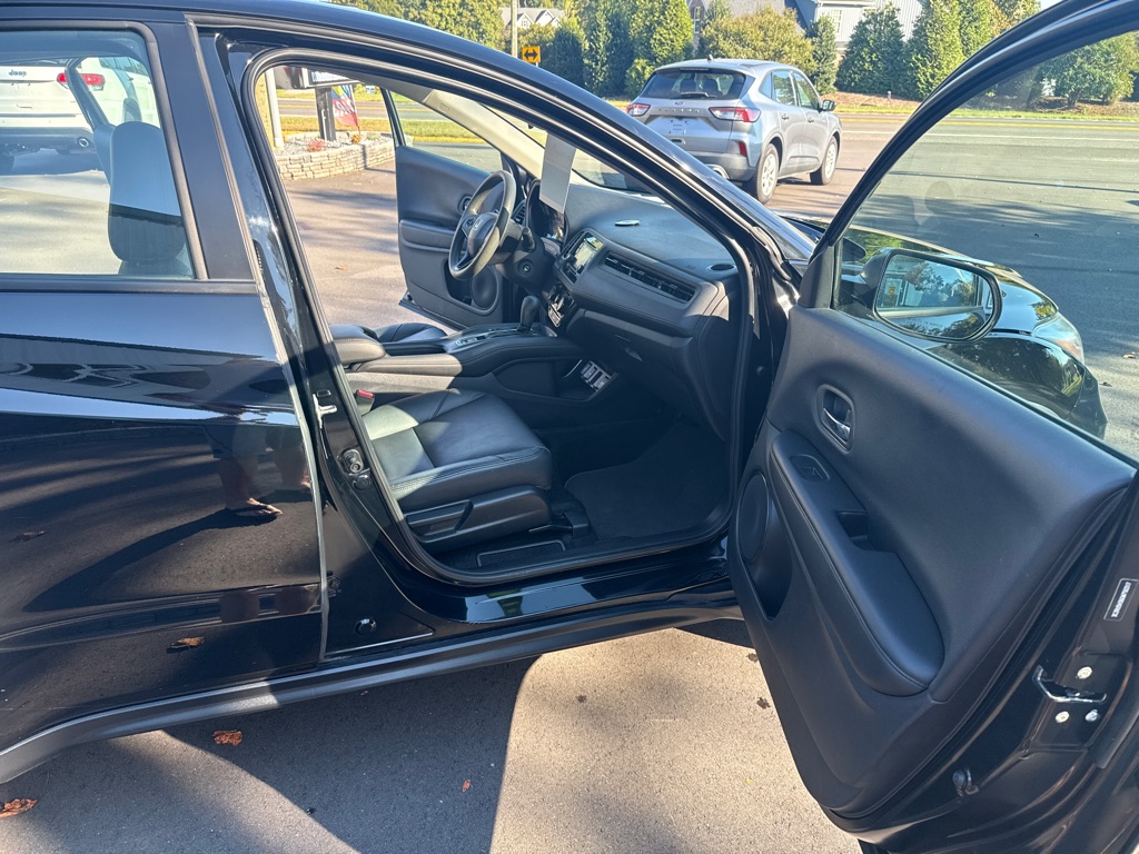 Photo 13 of this HONDA HR-V