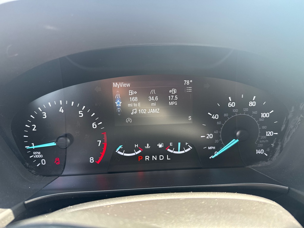 Photo 17 of this FORD ESCAPE