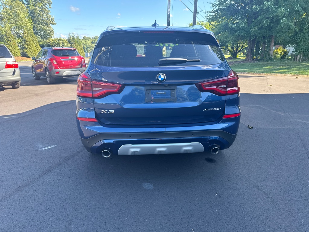 Photo 7 of this BMW X3