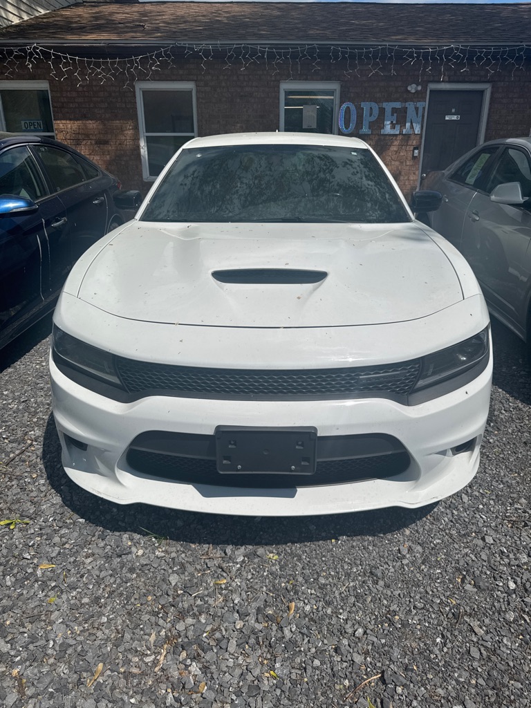 Additional photo of vehicle.