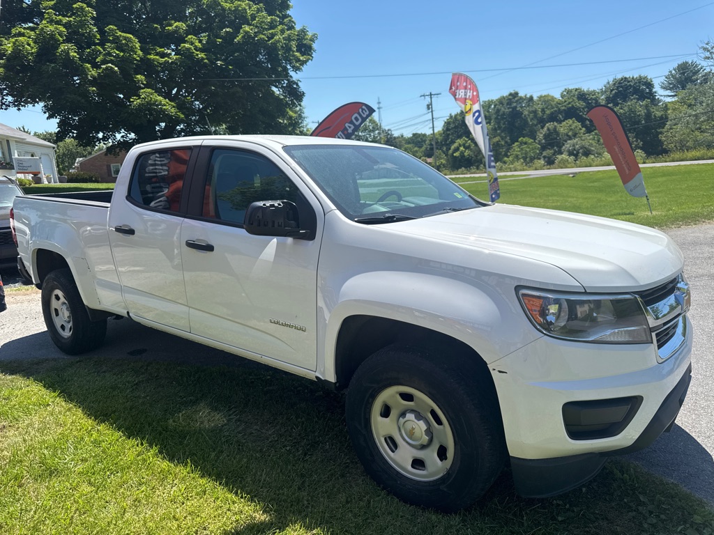 Additional photo of vehicle.