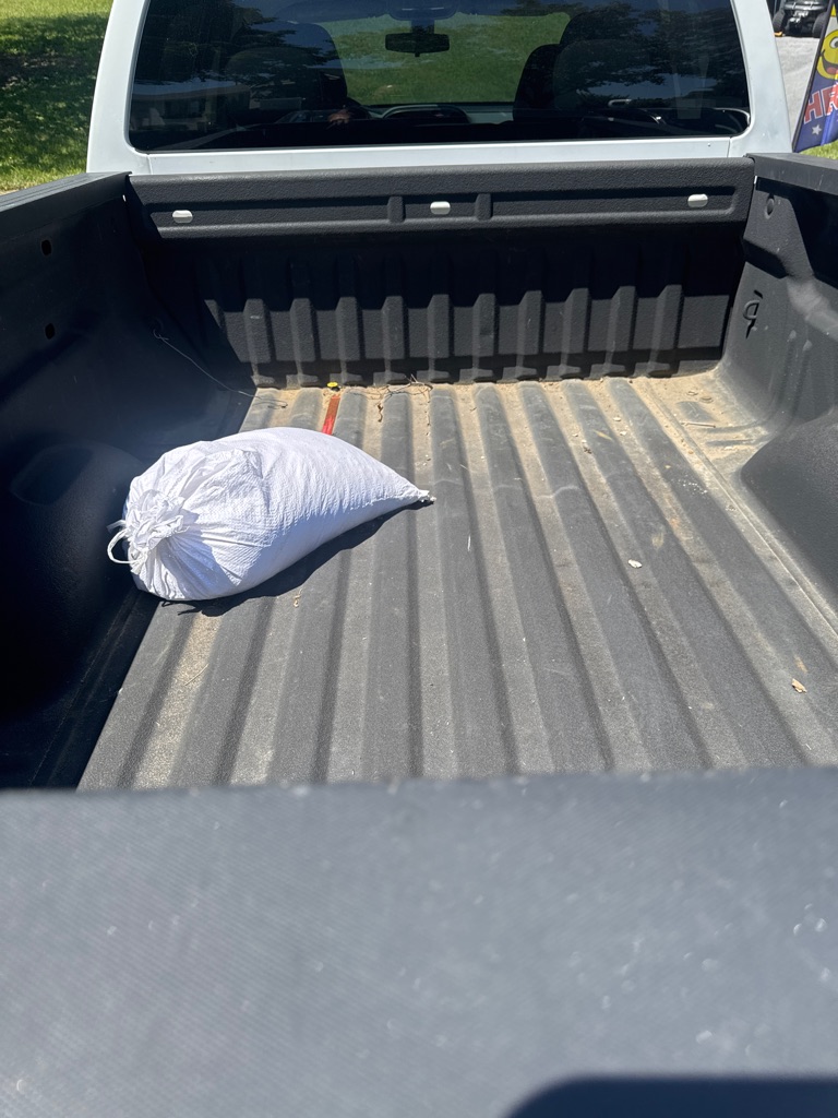 Additional photo of vehicle.
