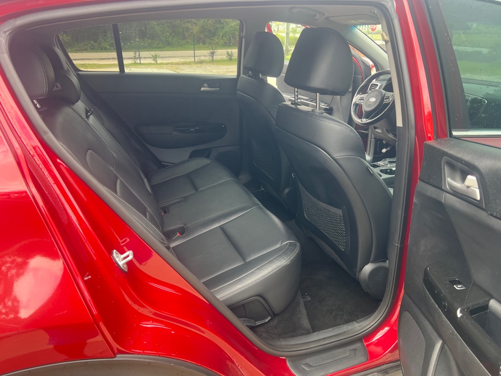Photo 12 of this KIA SPORTAGE