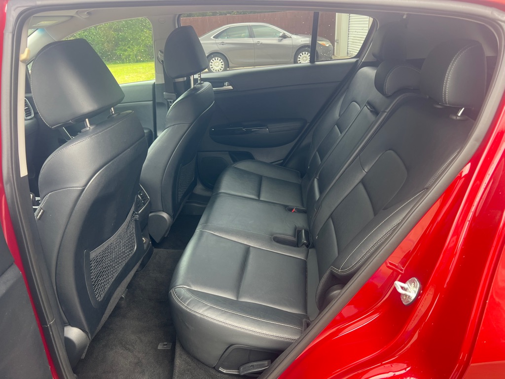 Photo 9 of this KIA SPORTAGE