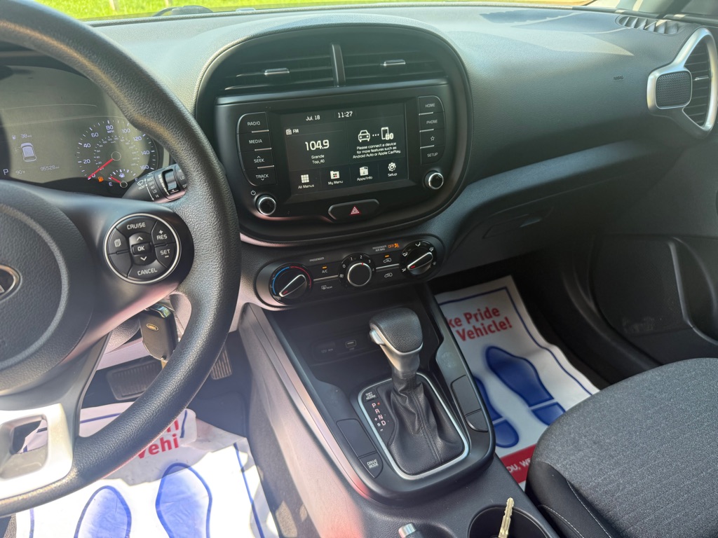 Photo 25 of this KIA SOUL