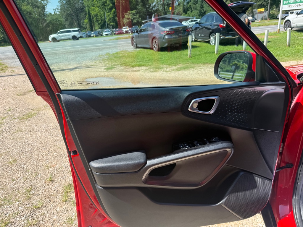 Photo 15 of this KIA SOUL