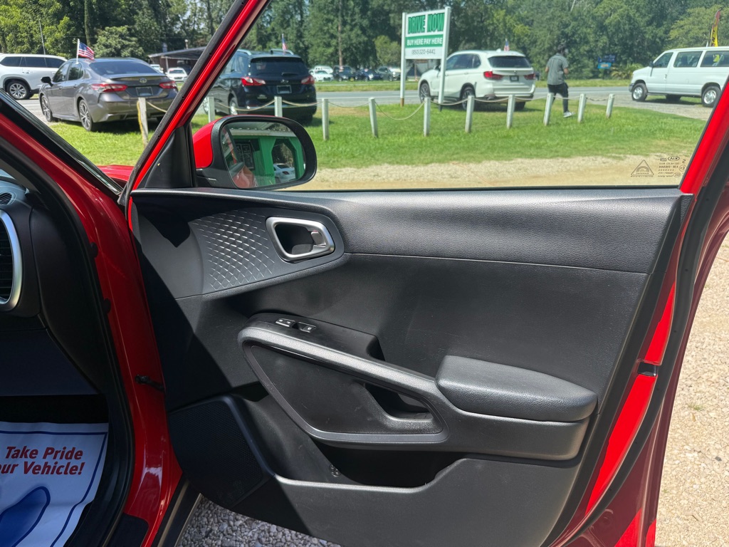 Photo 30 of this KIA SOUL