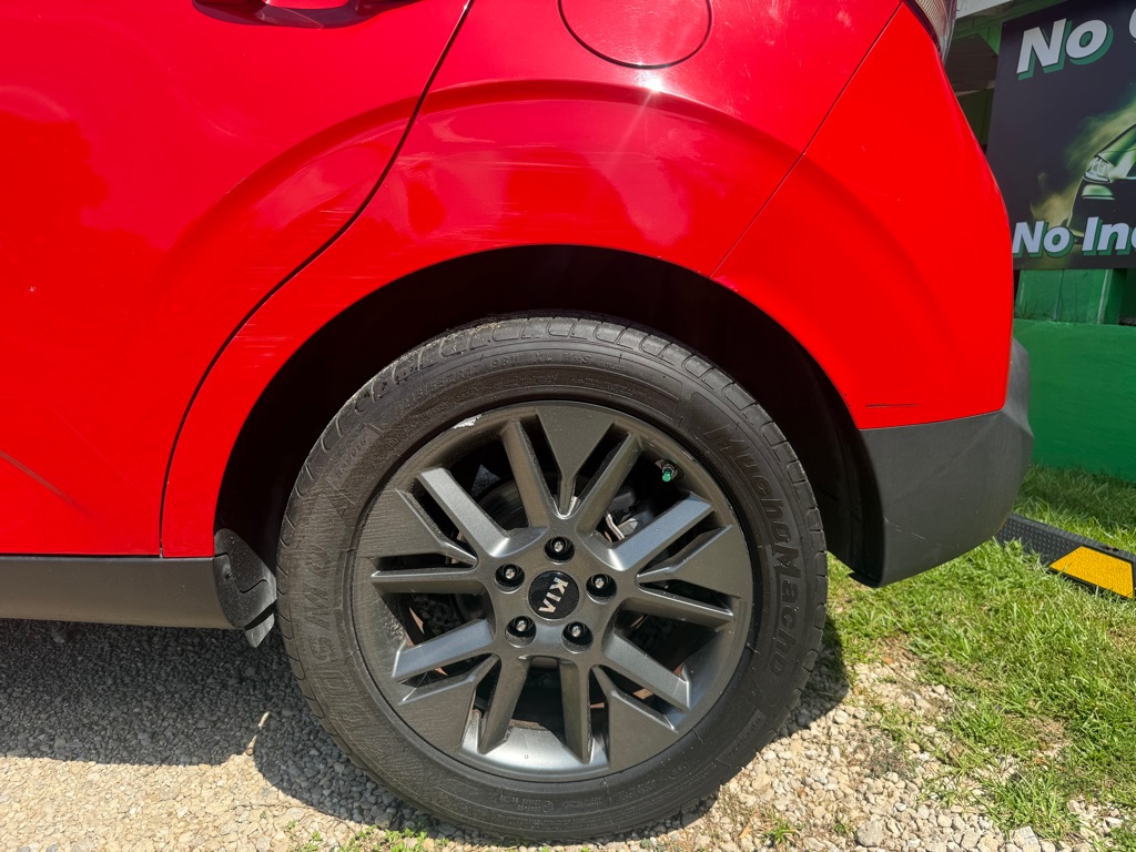 Photo 12 of this KIA SOUL