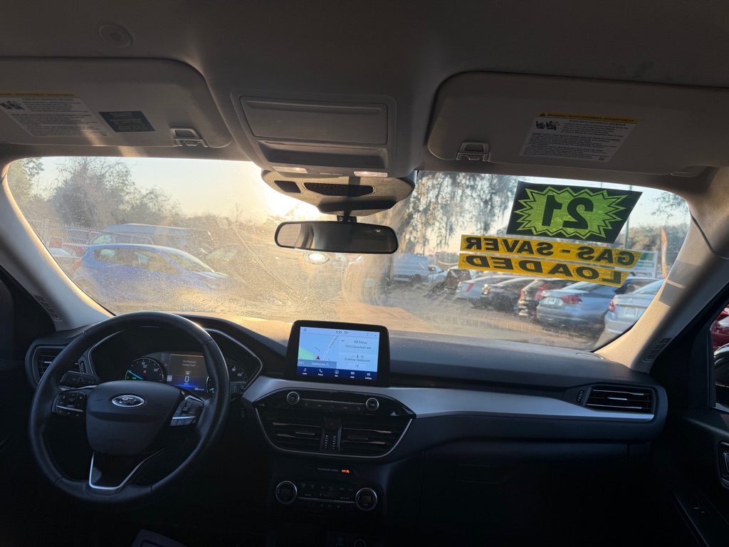 Photo 29 of this FORD ESCAPE