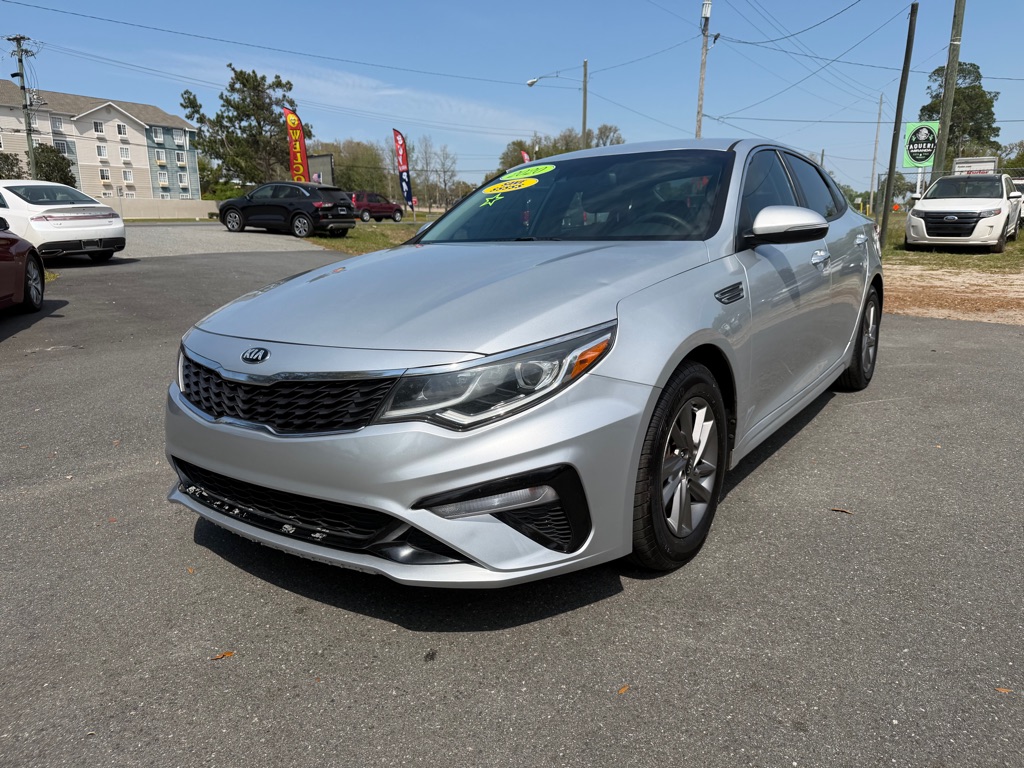 Photo 3 of this KIA OPTIMA