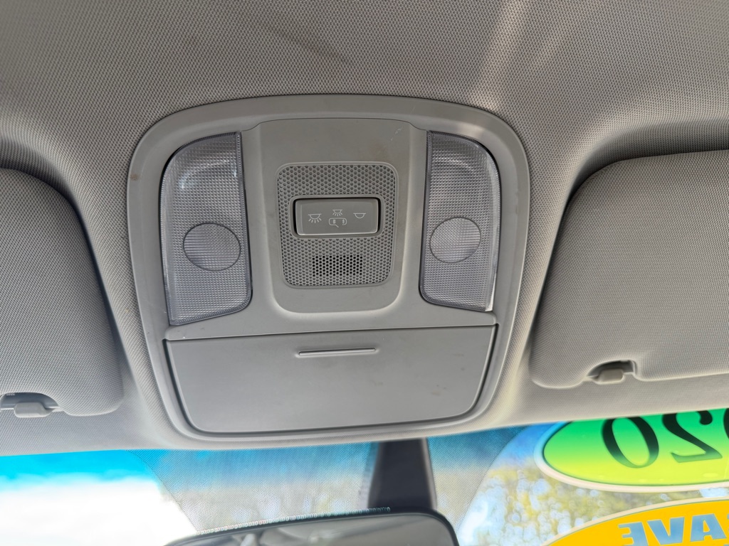 Photo 25 of this KIA OPTIMA