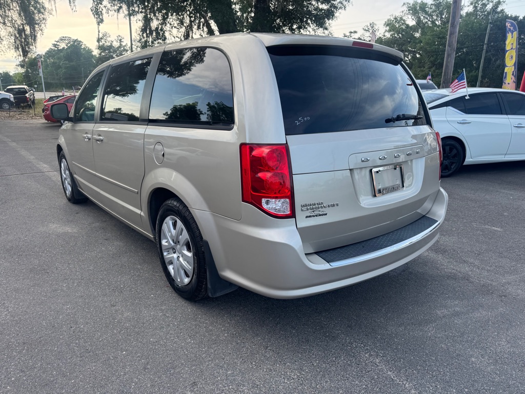 Photo 5 of this DODGE GRAND CARAVAN