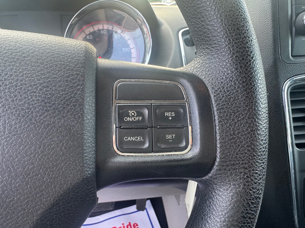 Photo 28 of this DODGE GRAND CARAVAN