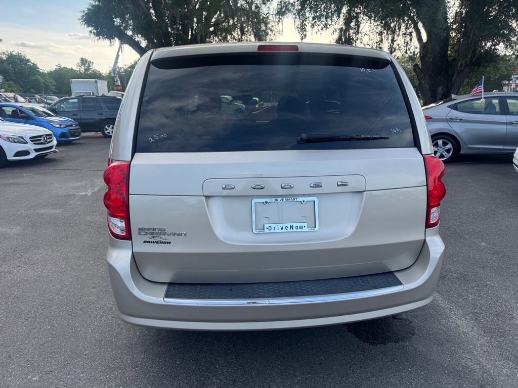 Photo 6 of this DODGE GRAND CARAVAN