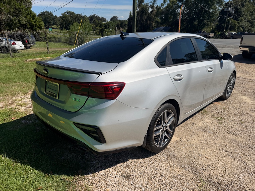 Photo 5 of this KIA FORTE