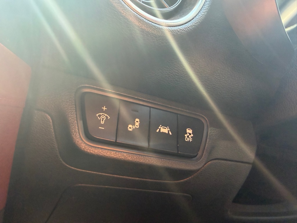 Photo 23 of this KIA FORTE