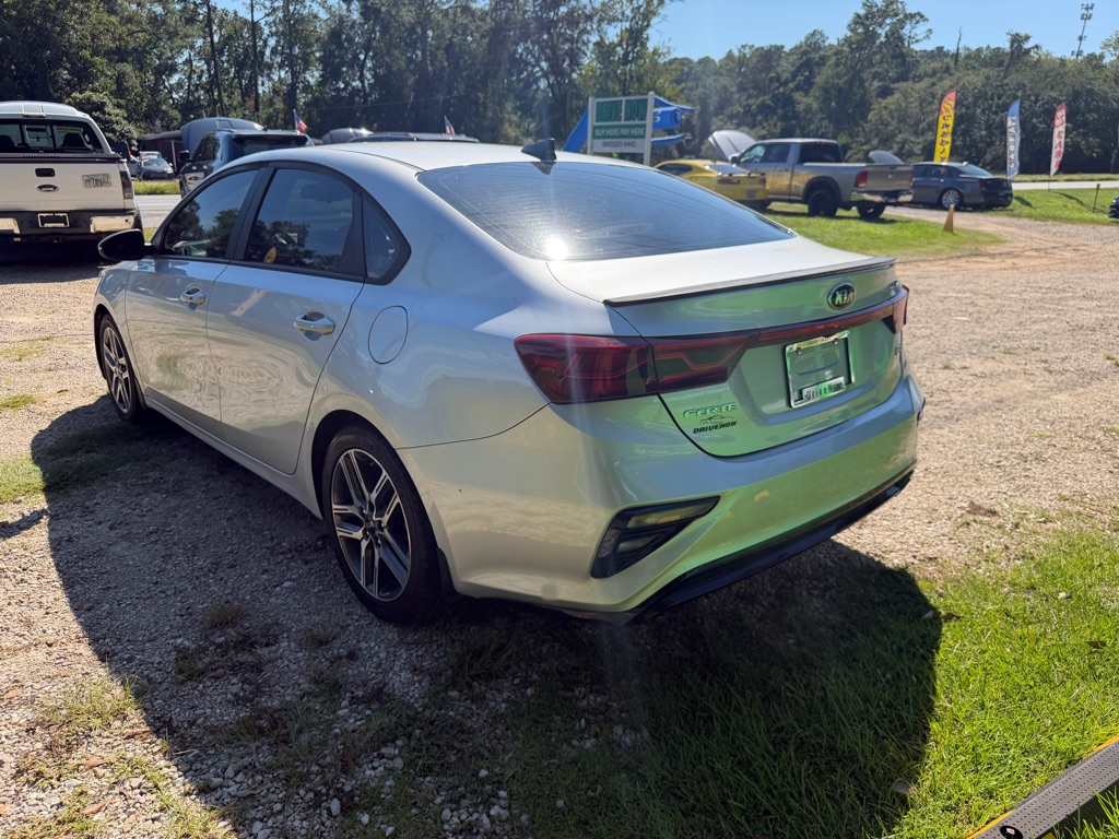 Photo 3 of this KIA FORTE