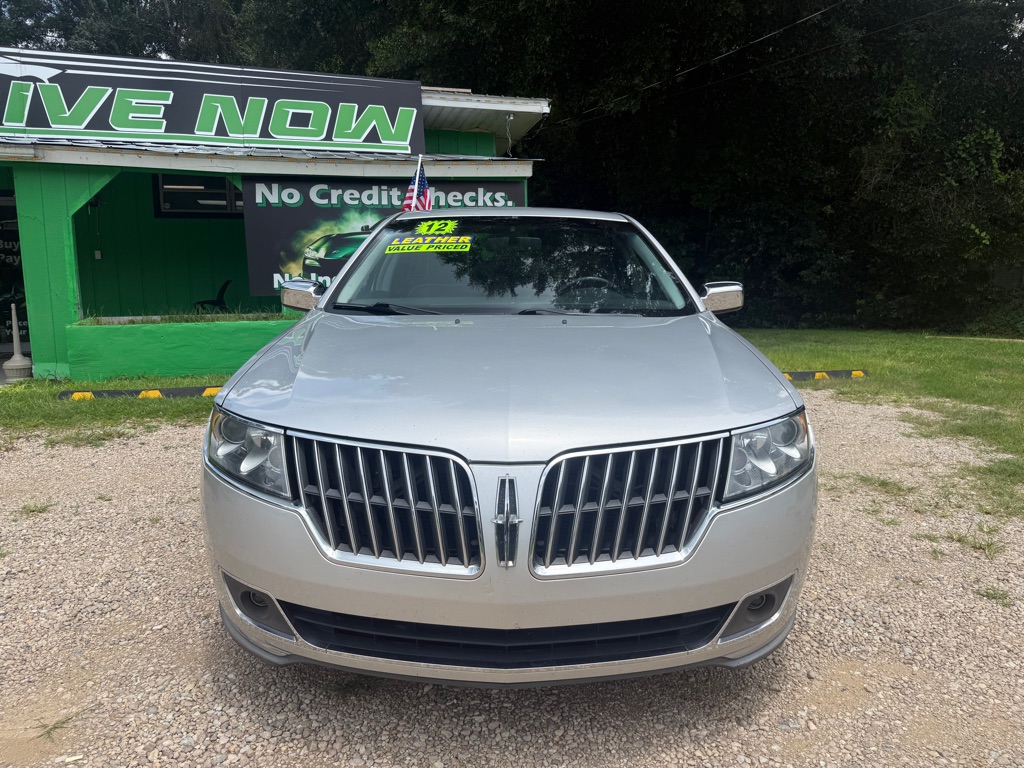 Photo 2 of this LINCOLN MKZ