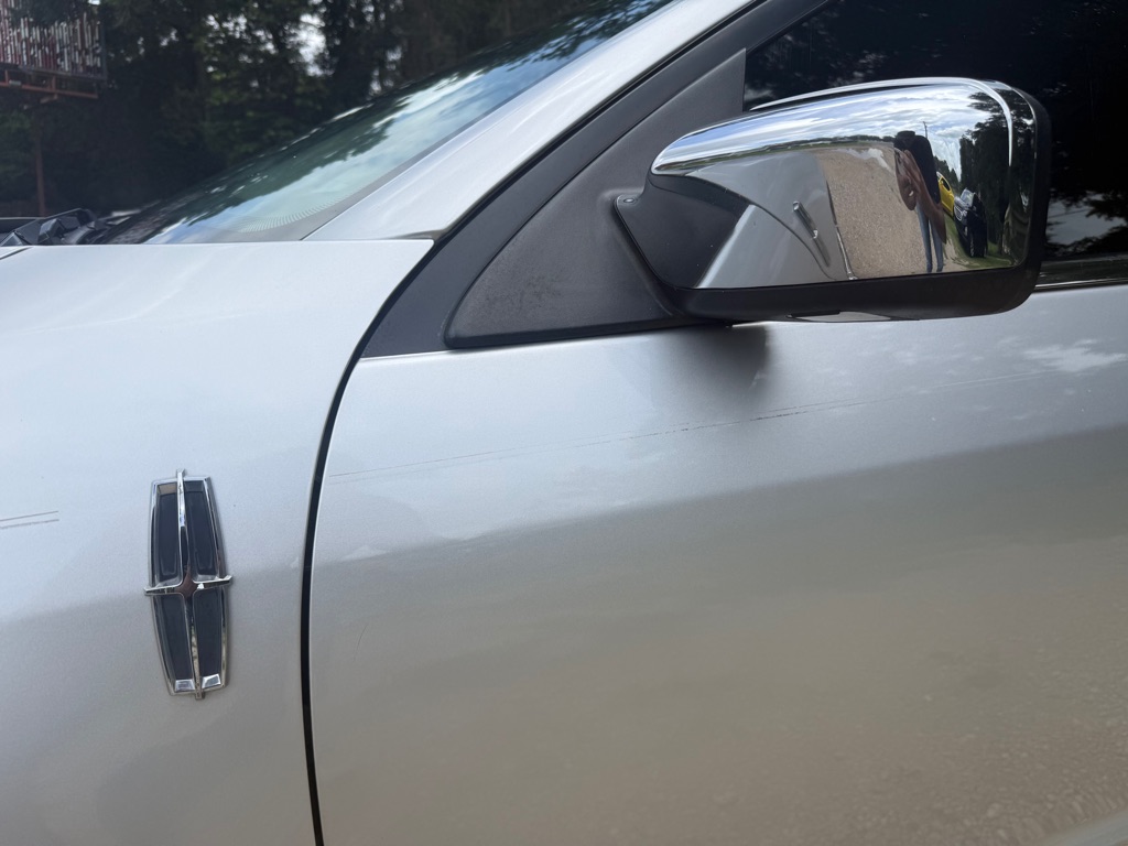Photo 13 of this LINCOLN MKZ