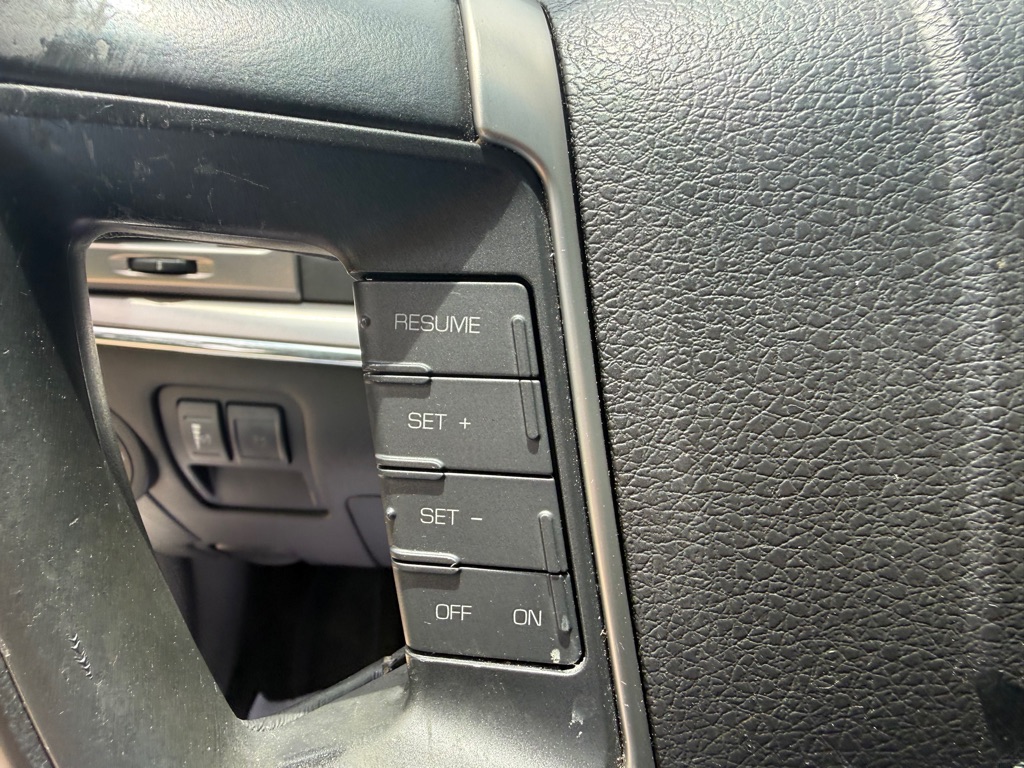 Photo 24 of this LINCOLN MKZ