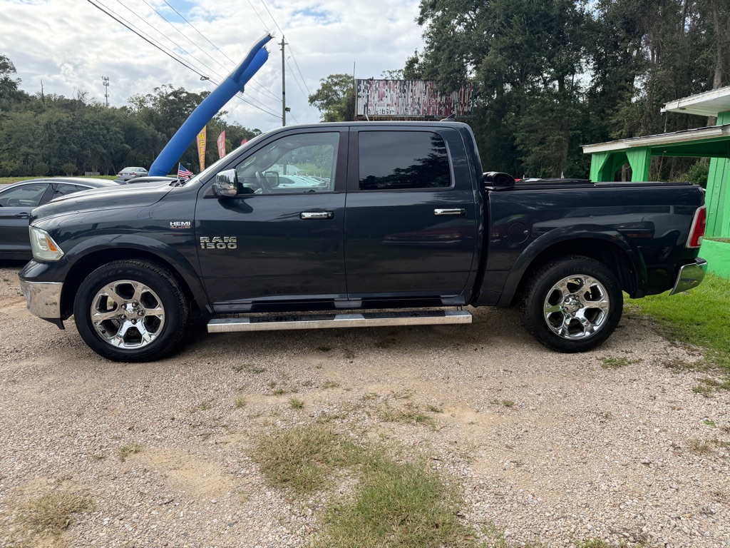 Photo 2 of this RAM 1500