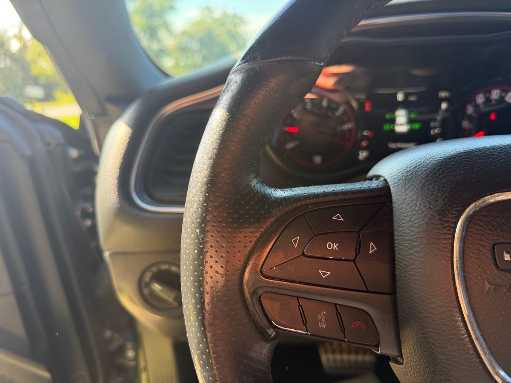 Photo 25 of this DODGE CHALLENGER