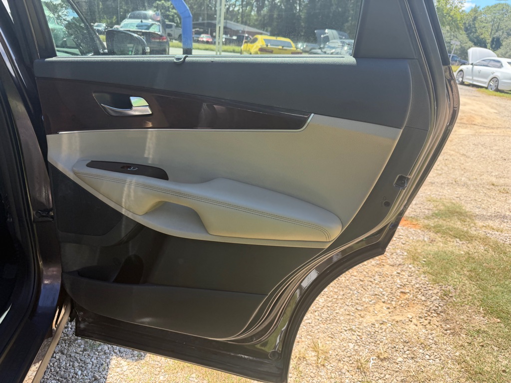 Photo 14 of this KIA SORENTO
