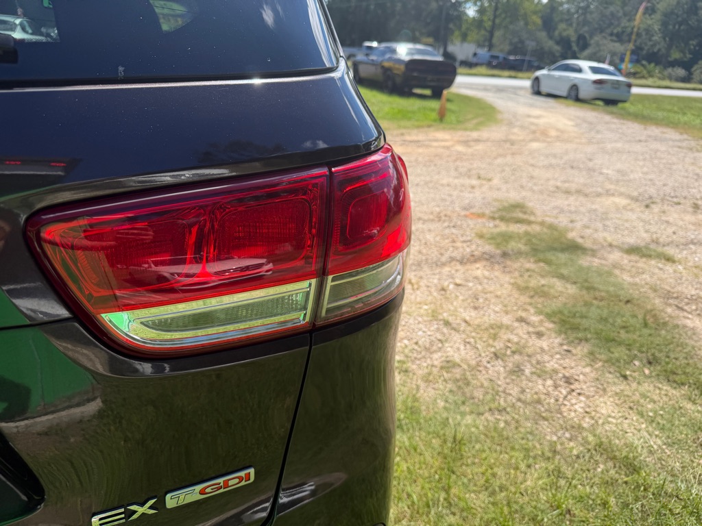 Photo 22 of this KIA SORENTO