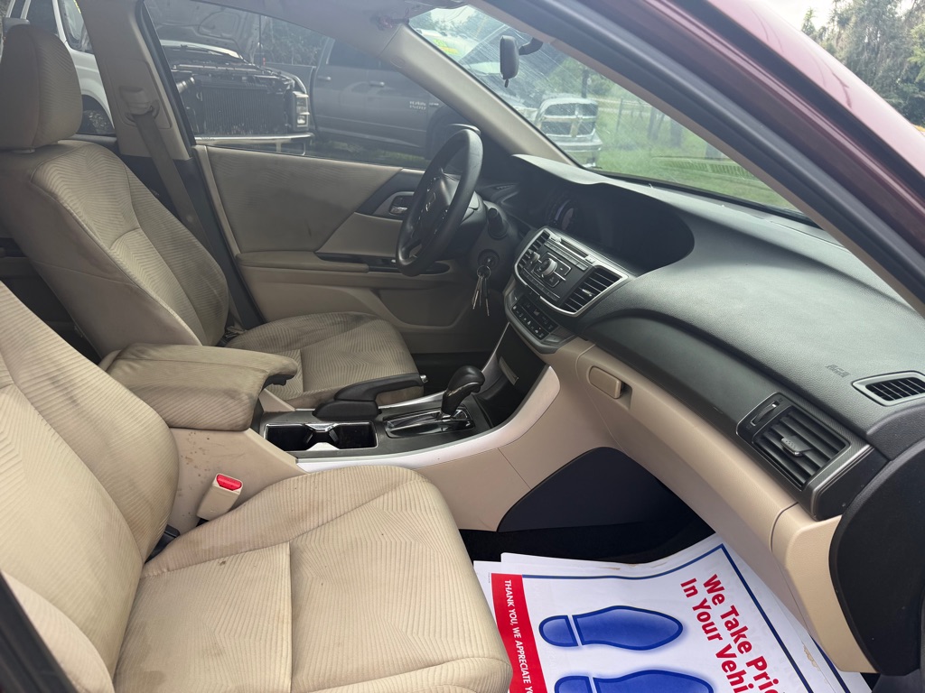 Photo 19 of this HONDA ACCORD
