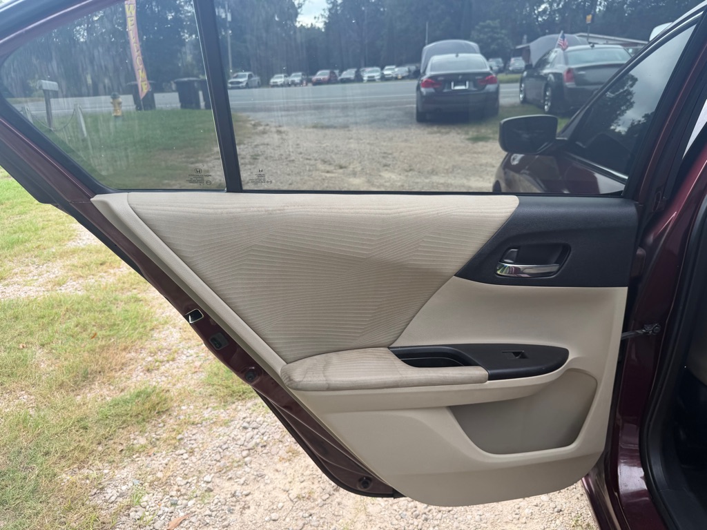 Photo 12 of this HONDA ACCORD